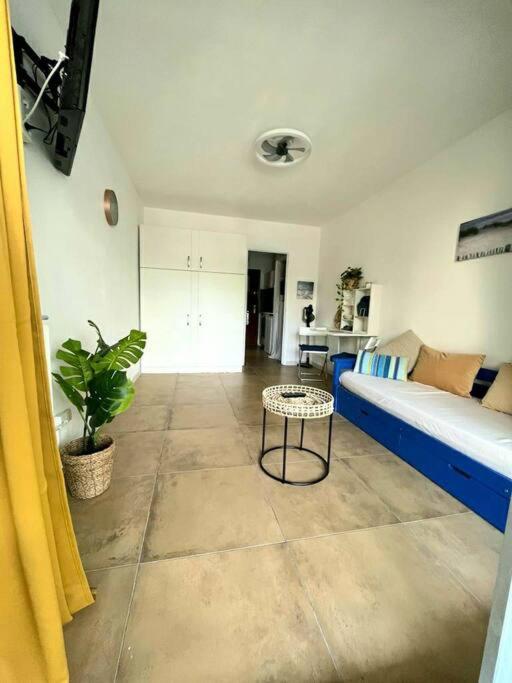 Appartement+loggia 80m De La * La Grande Motte
