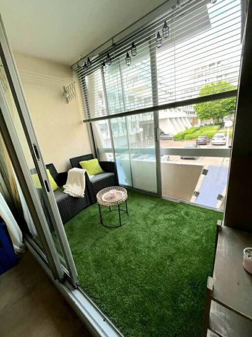 Appartement+loggia 80m De La Appartement La Grande Motte