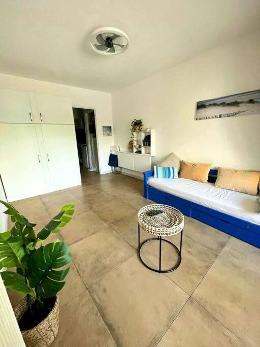 Appartement+loggia 80m De La